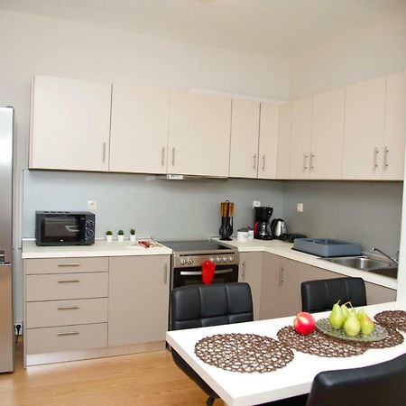 Ferienwohnung Stylish And Elegant Apts Athen Exterior foto