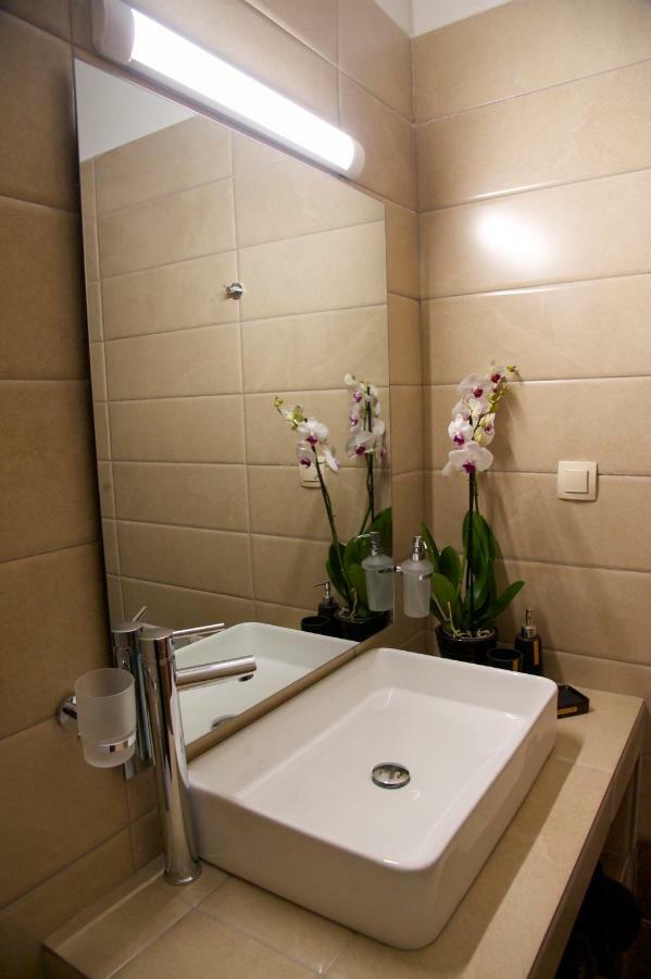 Ferienwohnung Stylish And Elegant Apts Athen Exterior foto