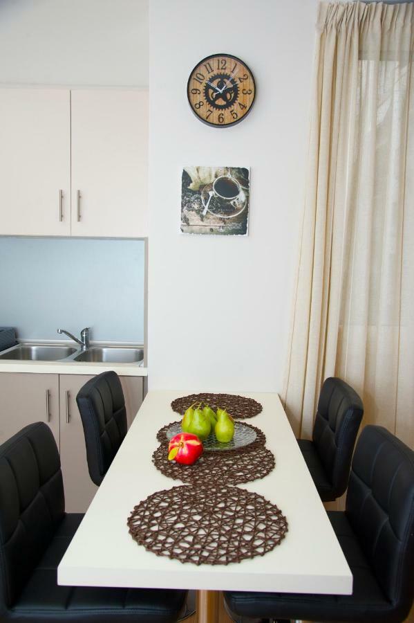 Ferienwohnung Stylish And Elegant Apts Athen Exterior foto
